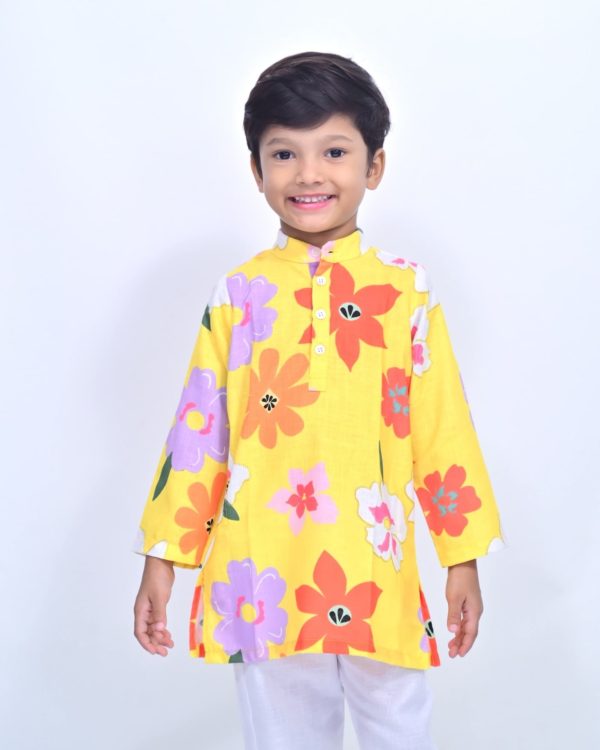 Floral Fiesta kurta Set - Image 2